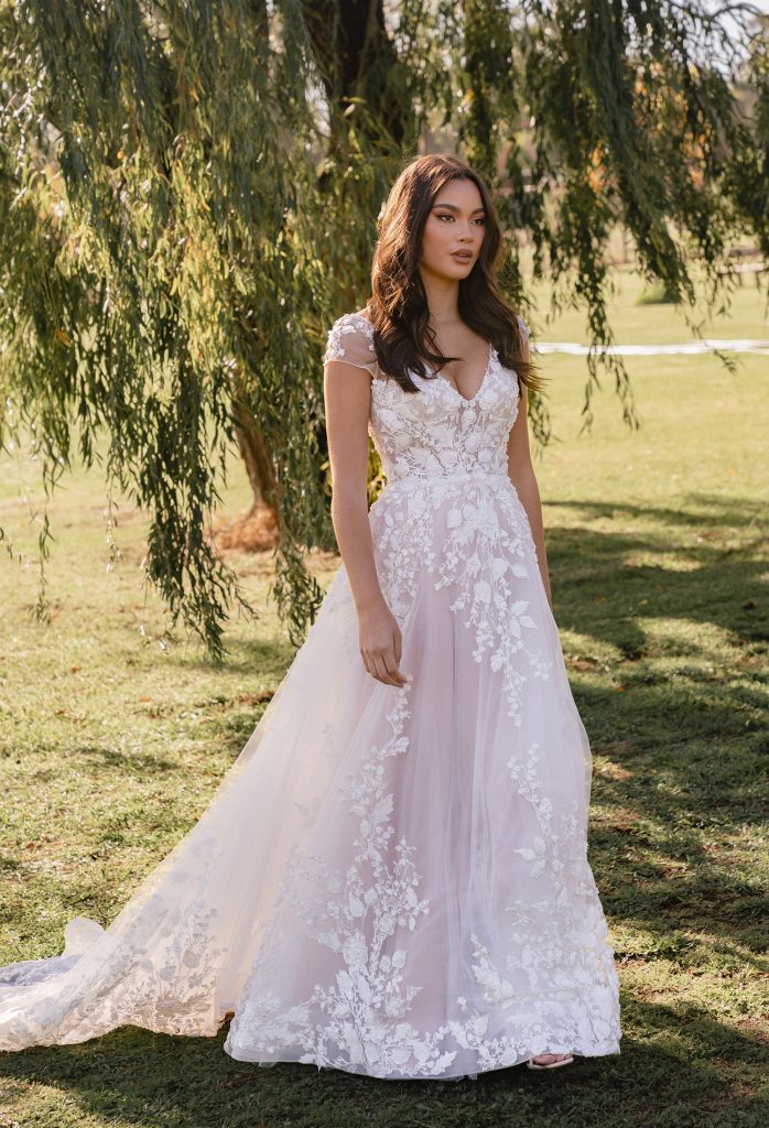 SARAH_24400_3-698x1024